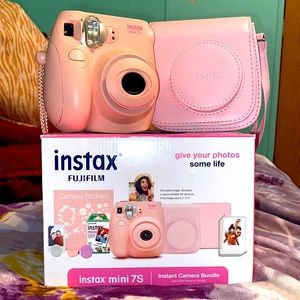 Instan camera
